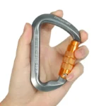 mousqueton facile à manipuler avec gants