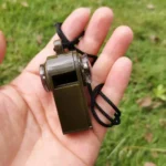 Sifflet avec thermomètre intégrée